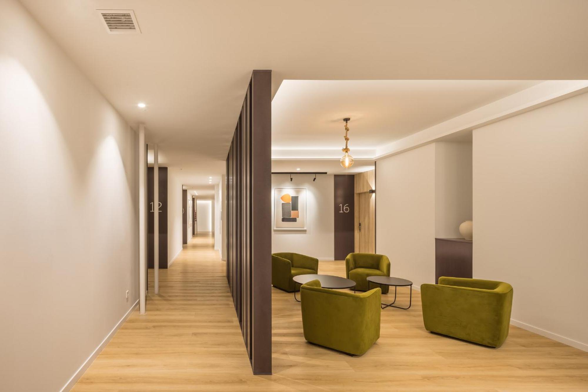 Mon Suites Jardin De Ayora Valencia Bagian luar foto