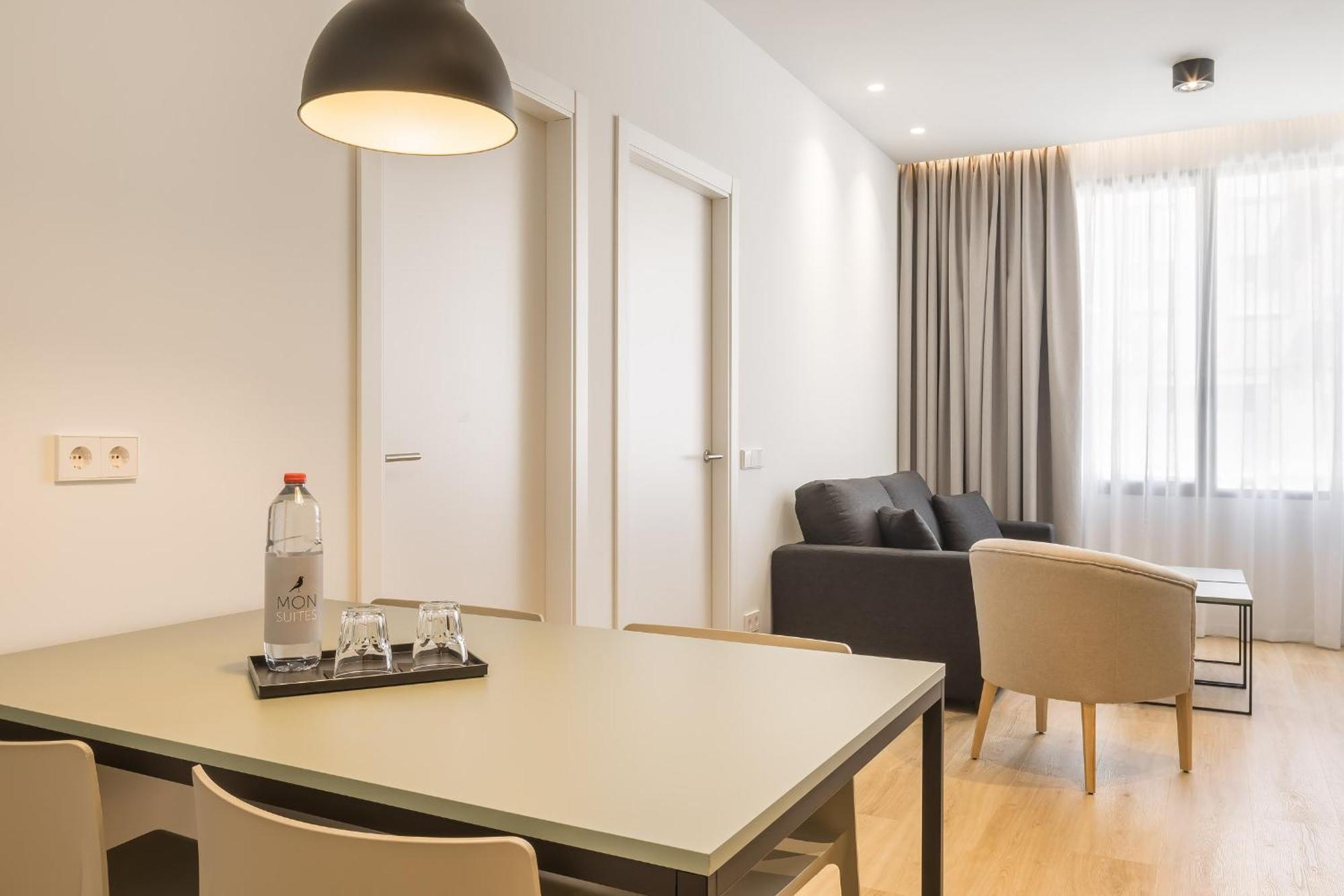 Mon Suites Jardin De Ayora Valencia Ruang foto